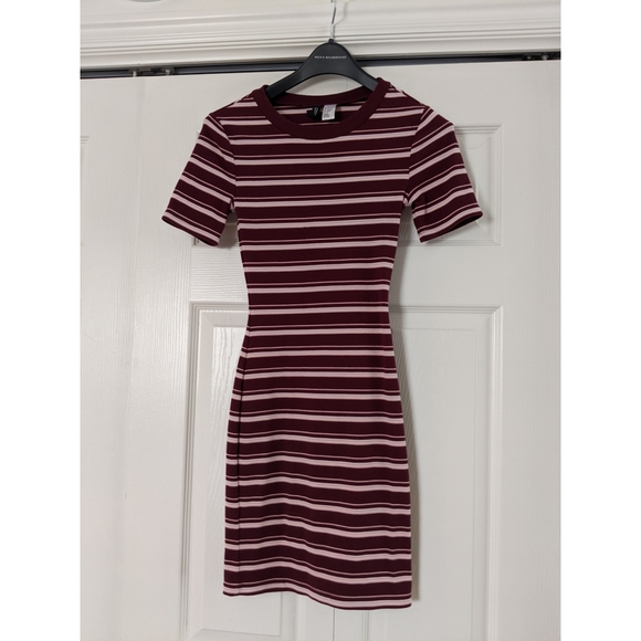 Dresses & Skirts - Dress